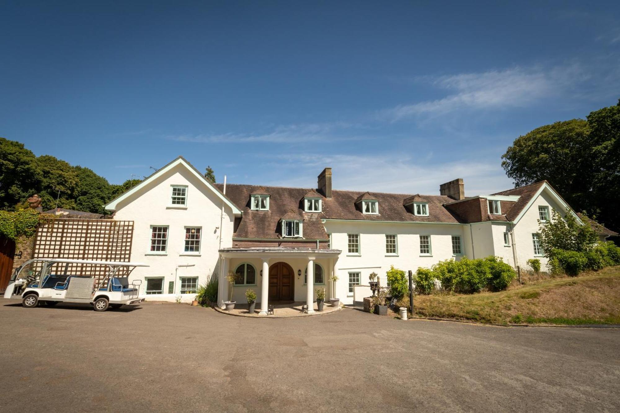 Croydon Hall Minehead Camera foto